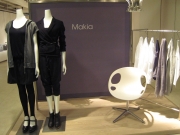 ���۾�����դ����Makia�ס���ͤν����˿���������������ɤ�