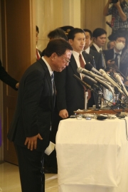 猪瀬東京都知事 辞任を表明 2月上旬都知事選挙へ