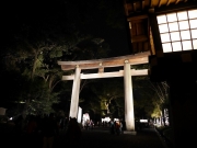 明治神宮で2日間限定の夜間参拝 昭憲皇太后百年祭